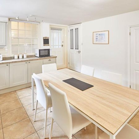 Host & Stay - Princess Place Townhouse Γουίτμπι Εξωτερικό φωτογραφία