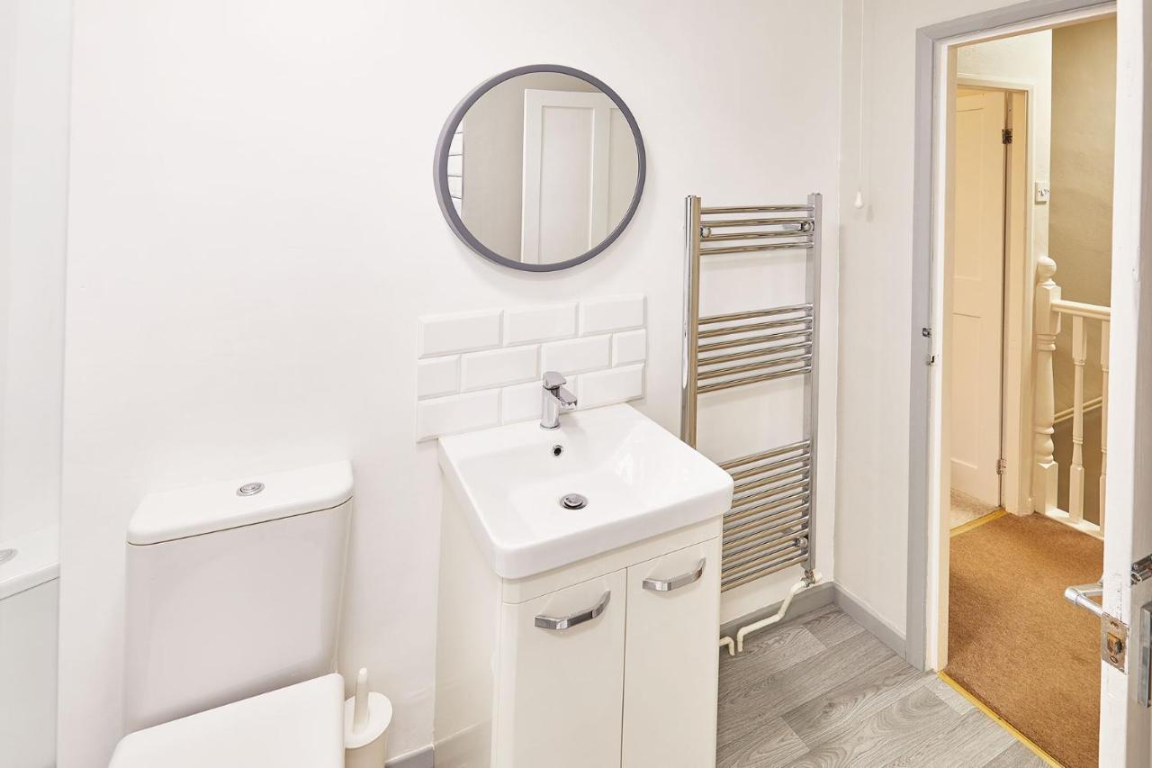 Host & Stay - Princess Place Townhouse Γουίτμπι Εξωτερικό φωτογραφία